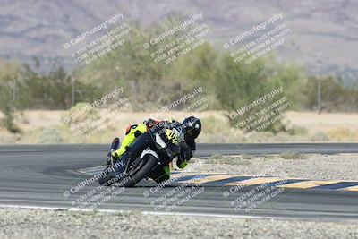 media/Oct-30-2025-Racers Edge (Thu) [[dabbdaf680]]/3-B Group/Session 5 (Turn 6)/